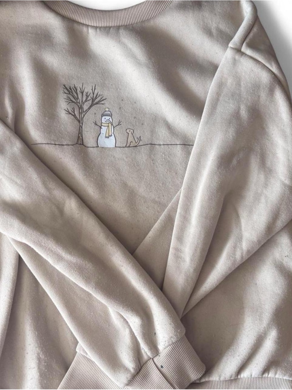 SHEIN Beige Snowman & Pup Graphic Crewneck Sweater
